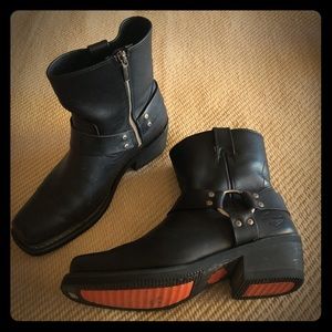Women’s Harley Davidson Boots